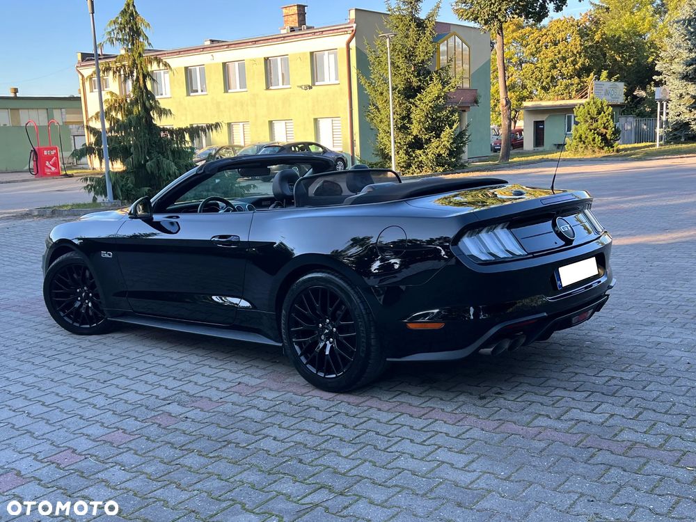 Ford Mustang - 3