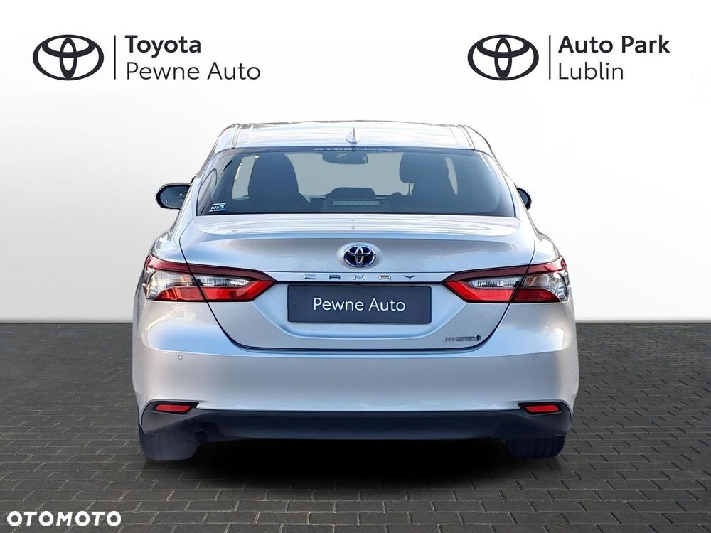 Toyota Camry 2.5 Hybrid Comfort CVT - 5
