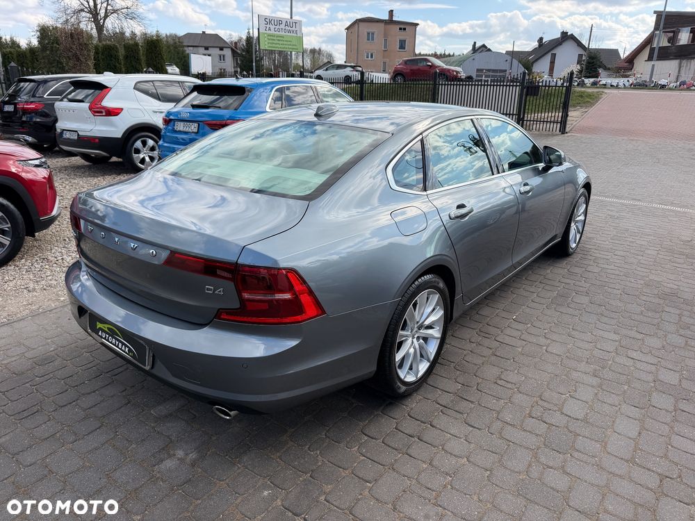 Volvo S90 D4 Inscription - 4
