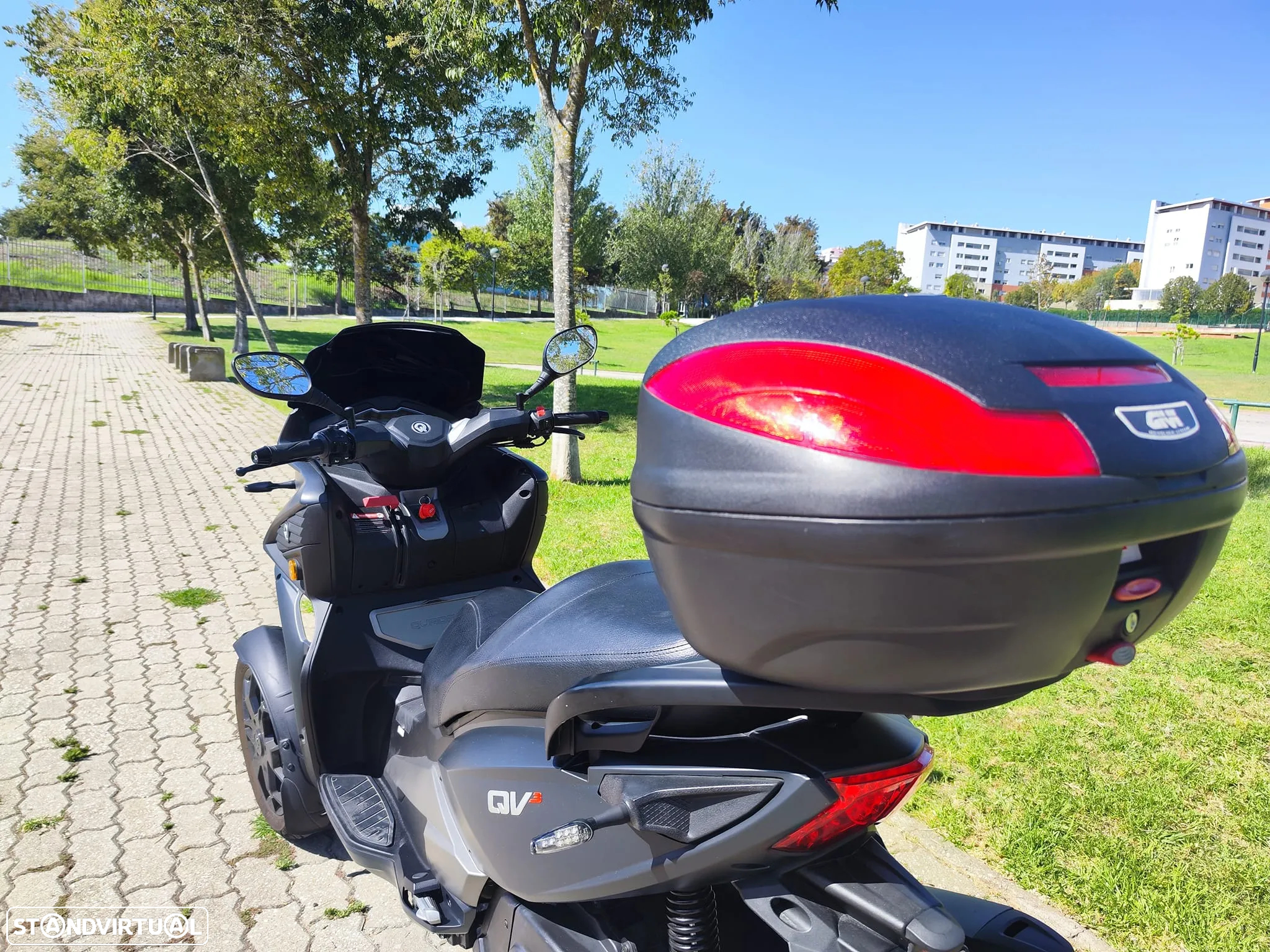 Quadro QV3 350 - 4