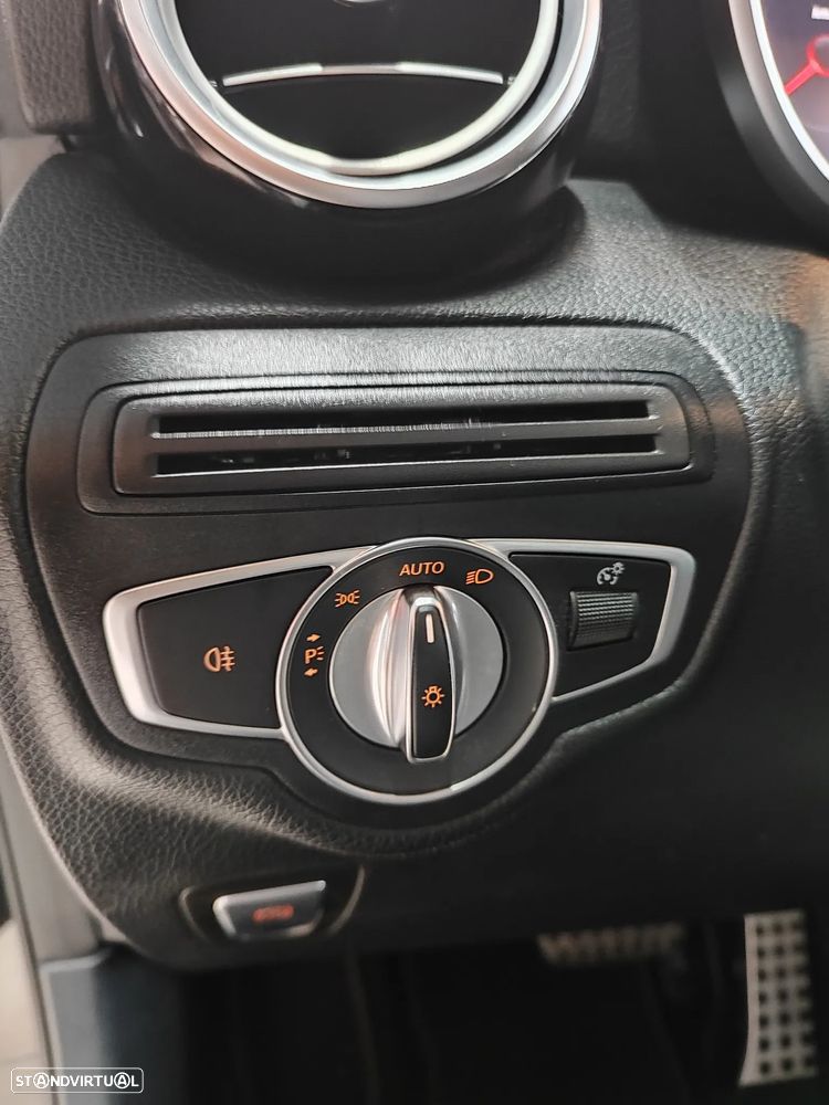 Mercedes-Benz GLC 300 de Coupe 4Matic 9G-TRONIC Edition AMG Line - 26