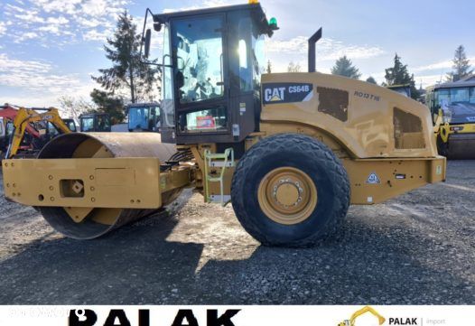 Caterpillar Walec drogowy  CAT CS 64 B , METAL-GUMA  ,2018 rok - 7