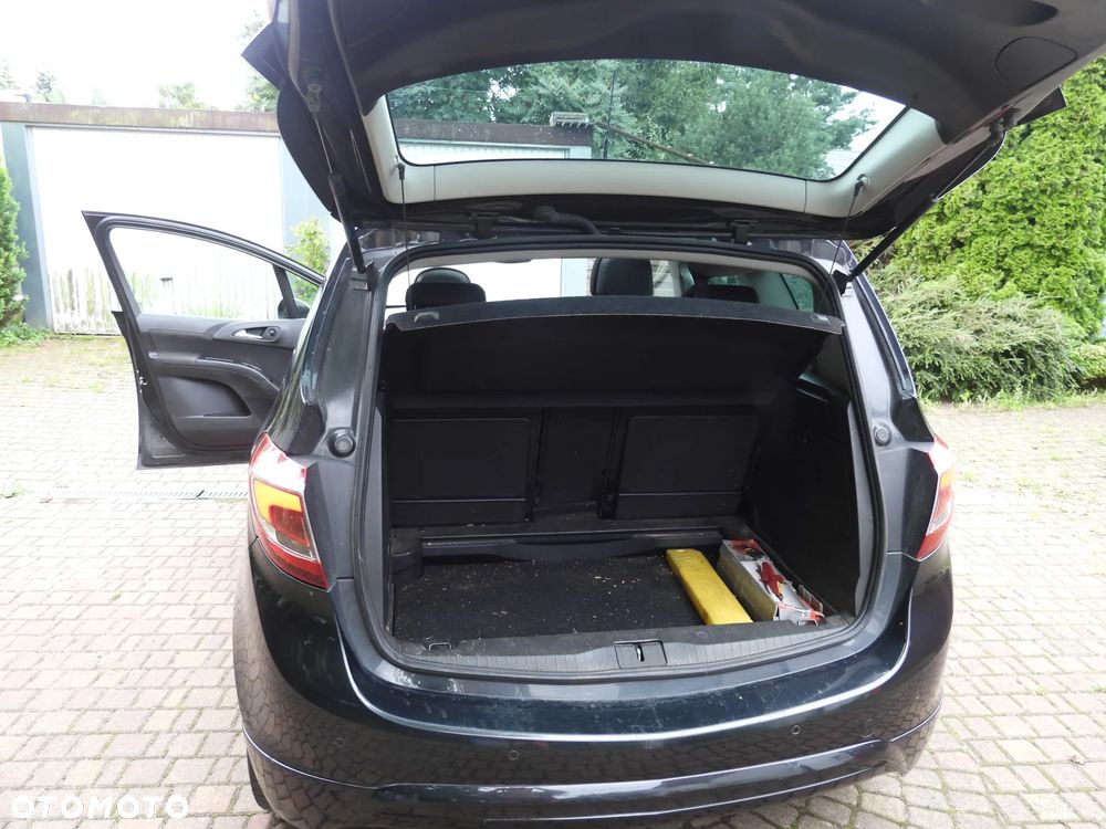 Opel Meriva - 15