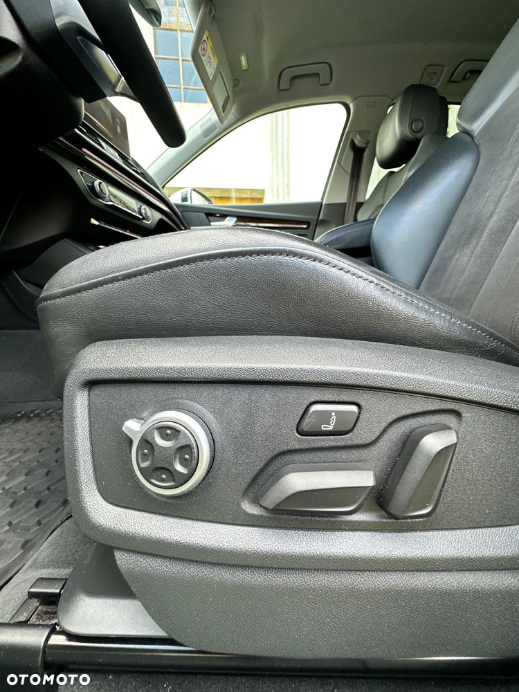 Audi Q5 40 TDI Quattro S tronic design - 20