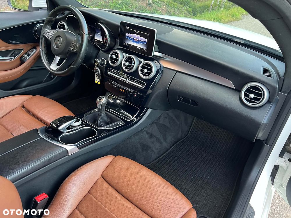 Mercedes-Benz Klasa C 180 Edition - 8