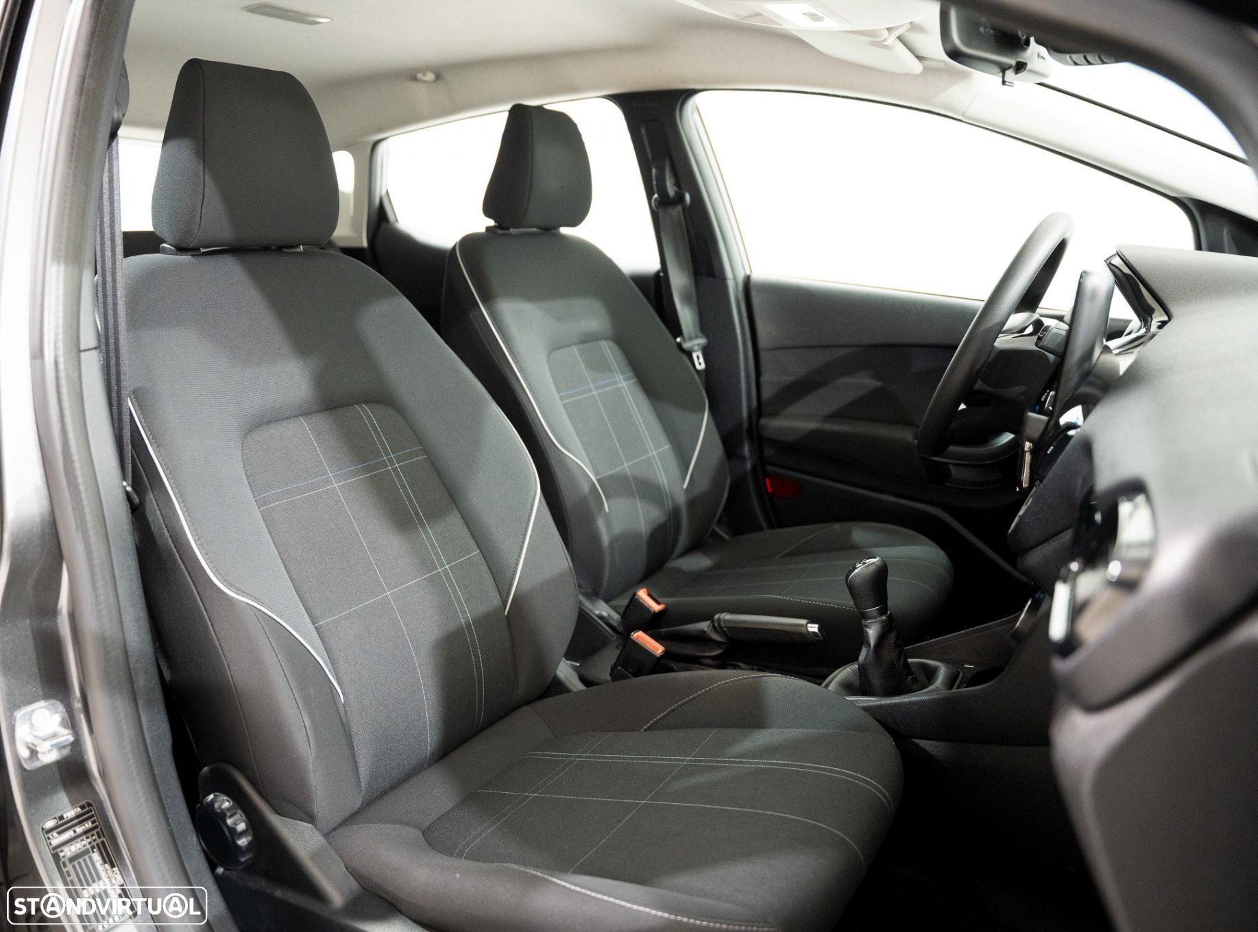 Ford Fiesta 1.1 Ti-VCT Business - 13