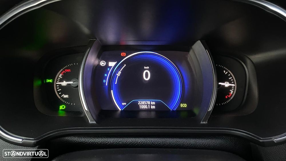 Renault Mégane 1.5 Blue dCi Techno EDC - 15