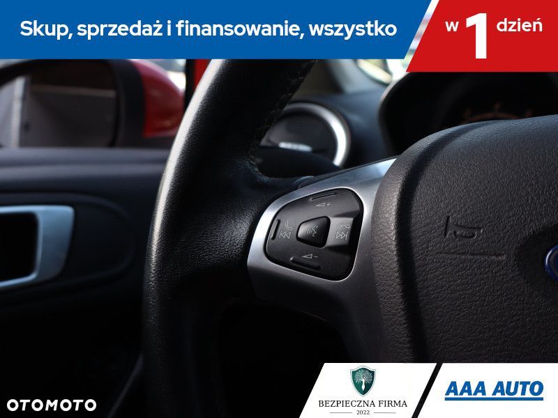 Ford Fiesta - 17