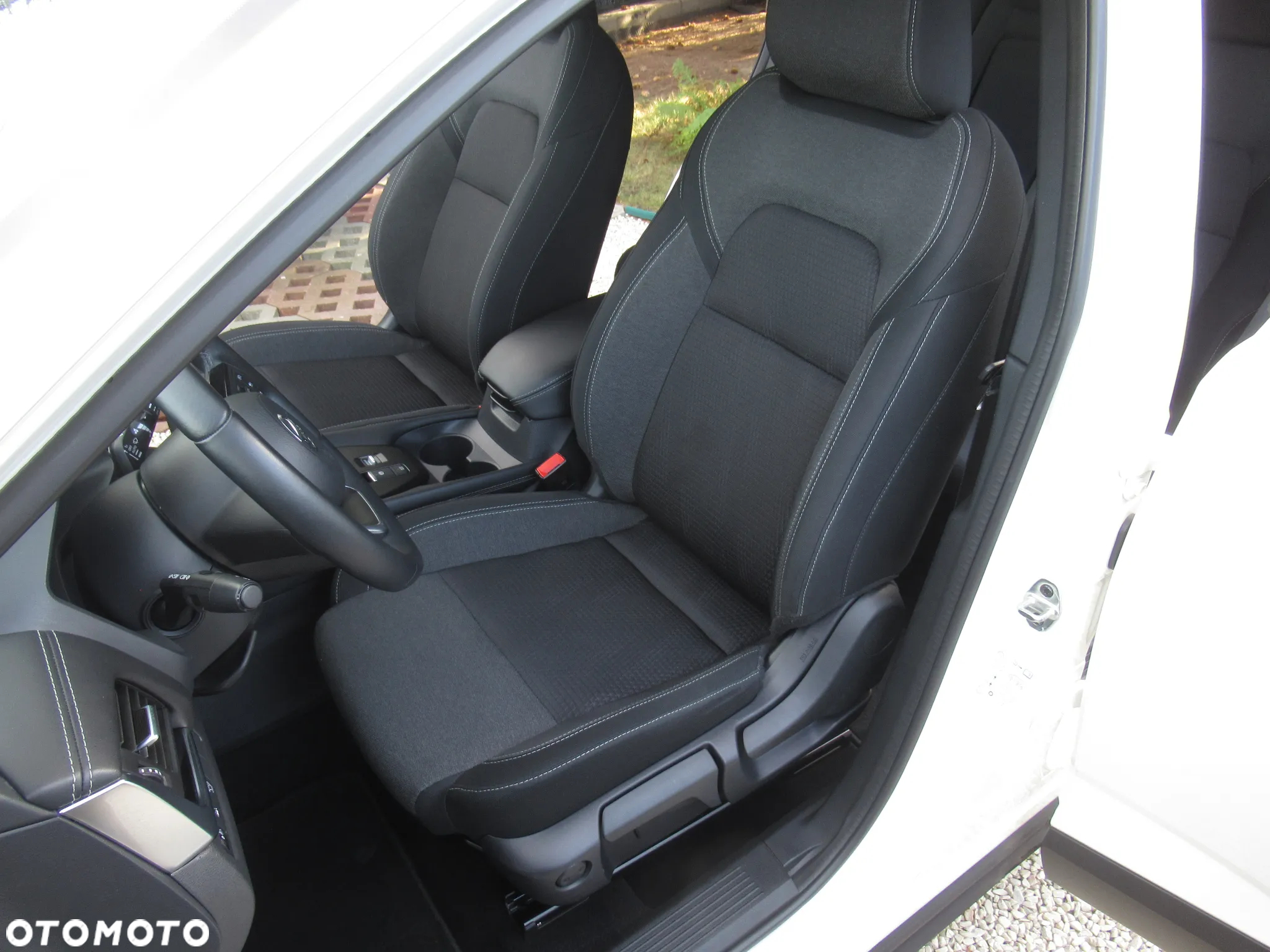 Nissan Qashqai 1.3 DIG-T N-Connecta - 6