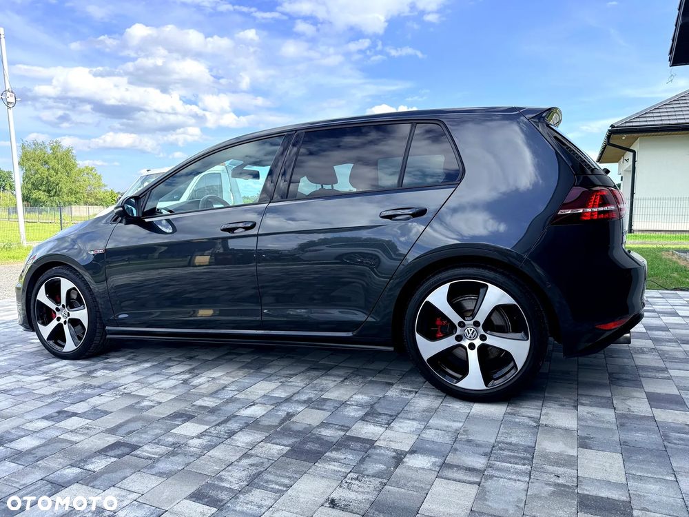 Volkswagen Golf GTI BlueMotion Technology - 30