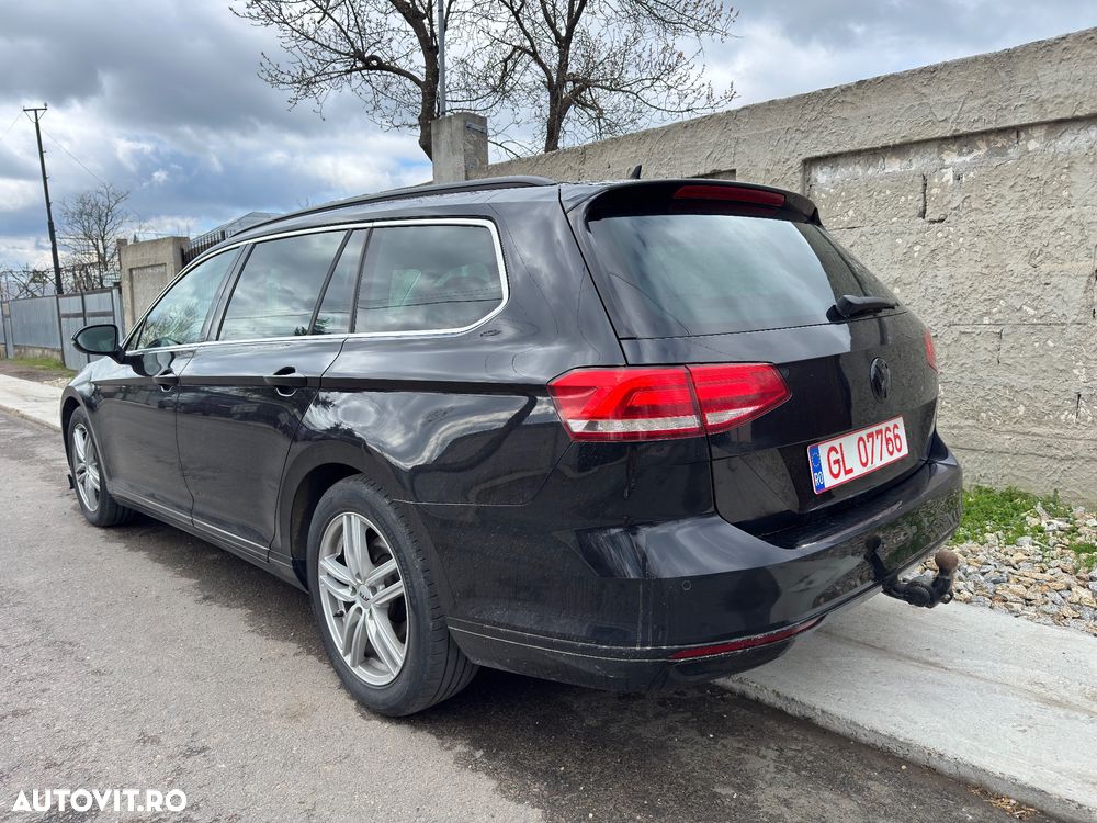 Volkswagen Passat - 2