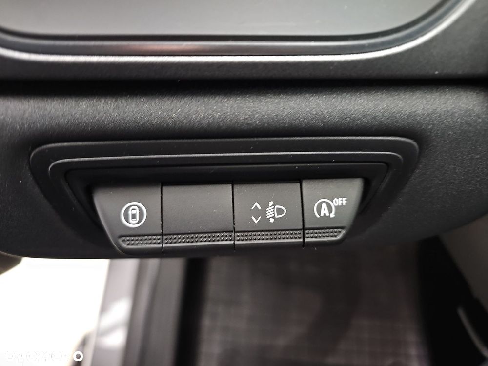 Renault Captur 1.0 TCe Techno - 12