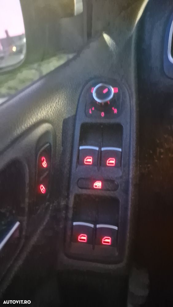 Volkswagen Golf - 13