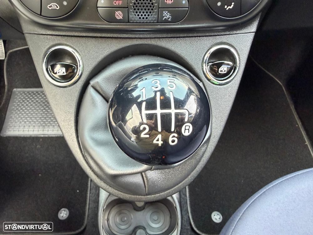 Fiat 500C 1.0 Hybrid Lounge - 25