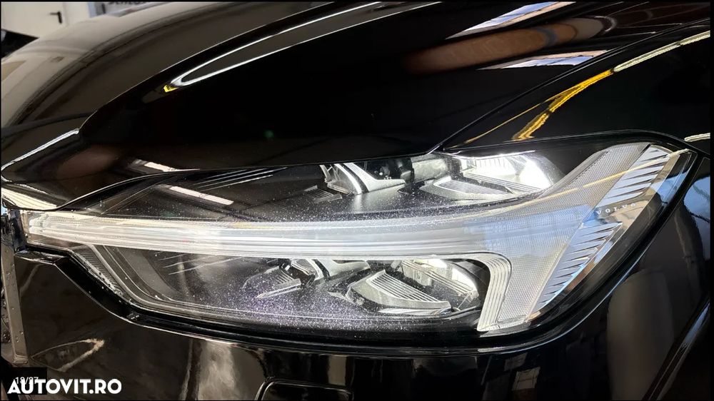 Volvo XC 60 B4 D Geartronic Momentum - 10