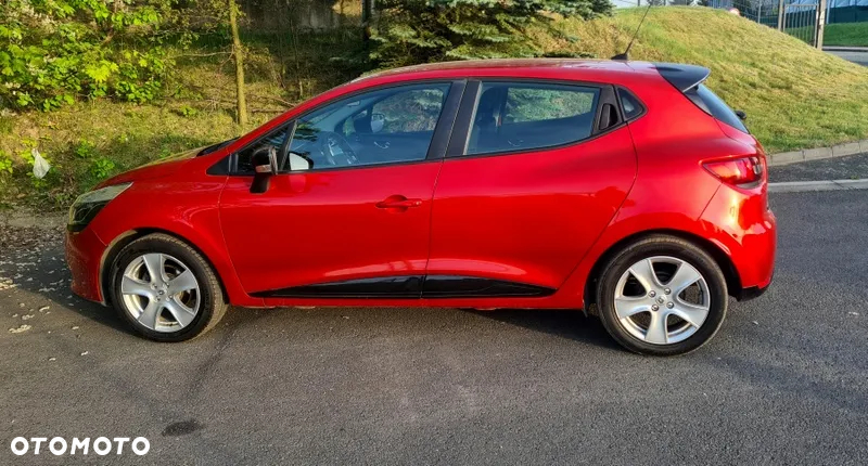 Renault Clio 1.2 16V 75 Expression - 7