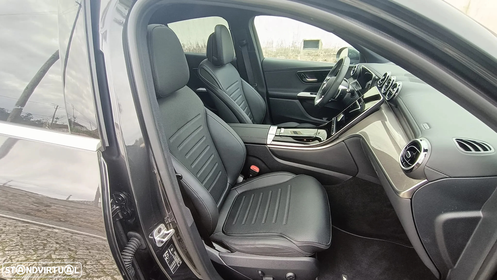 Mercedes-Benz GLC 300 Coupe e 4Matic - 10