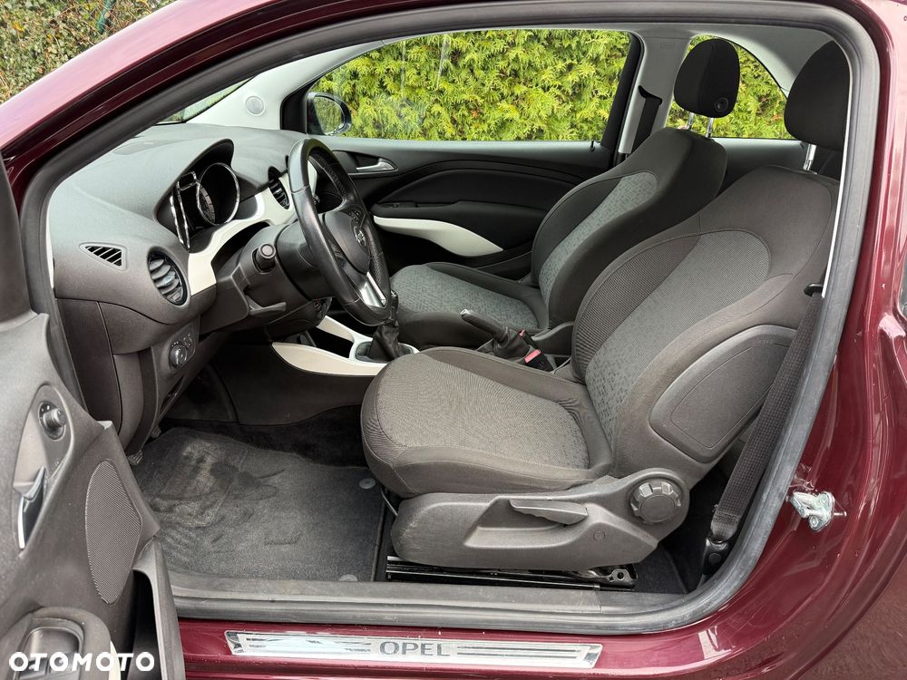 Opel Adam 1.2 White Link - 23