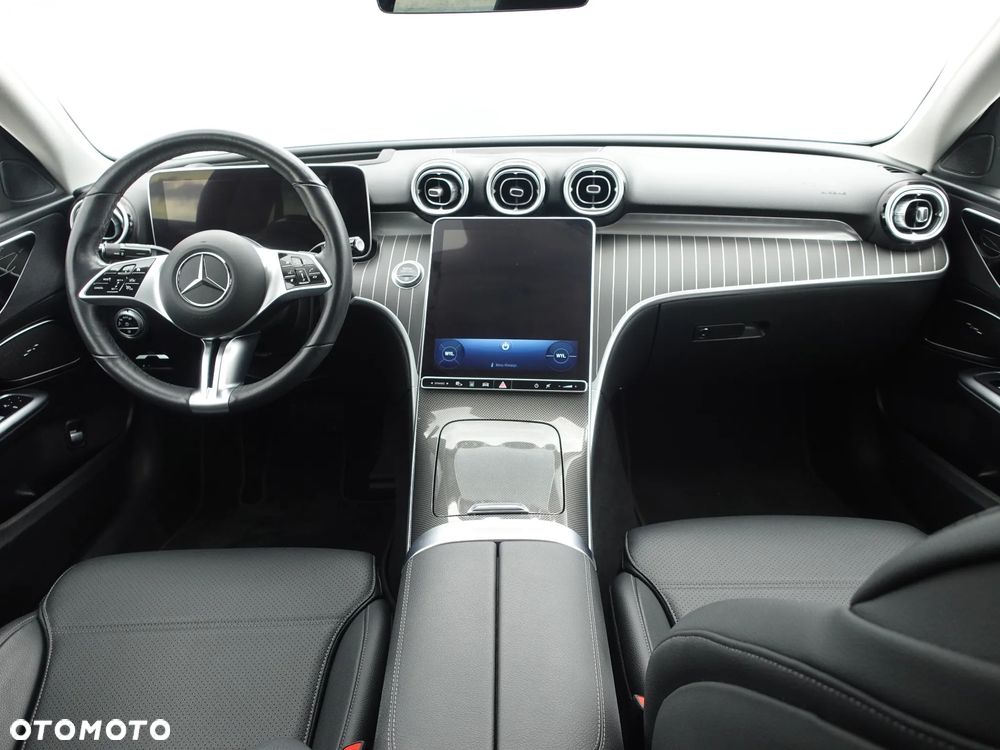 Mercedes-Benz Klasa C 300 9G-TRONIC Avantgarde - 2