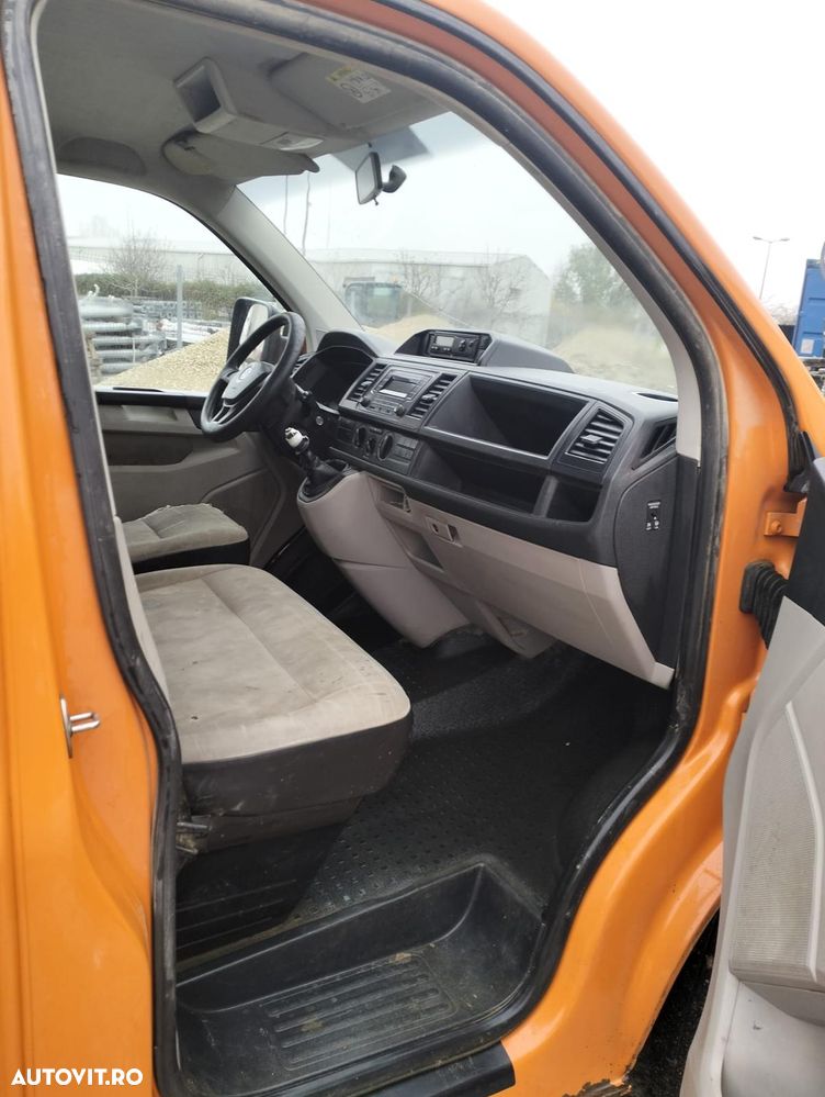 Volkswagen Transporter - 13