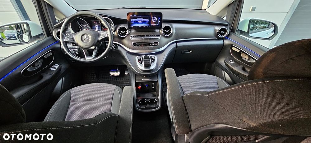 Mercedes-Benz Klasa V 250 d lang 4Matic 9G-TRONIC Exclusive - 20