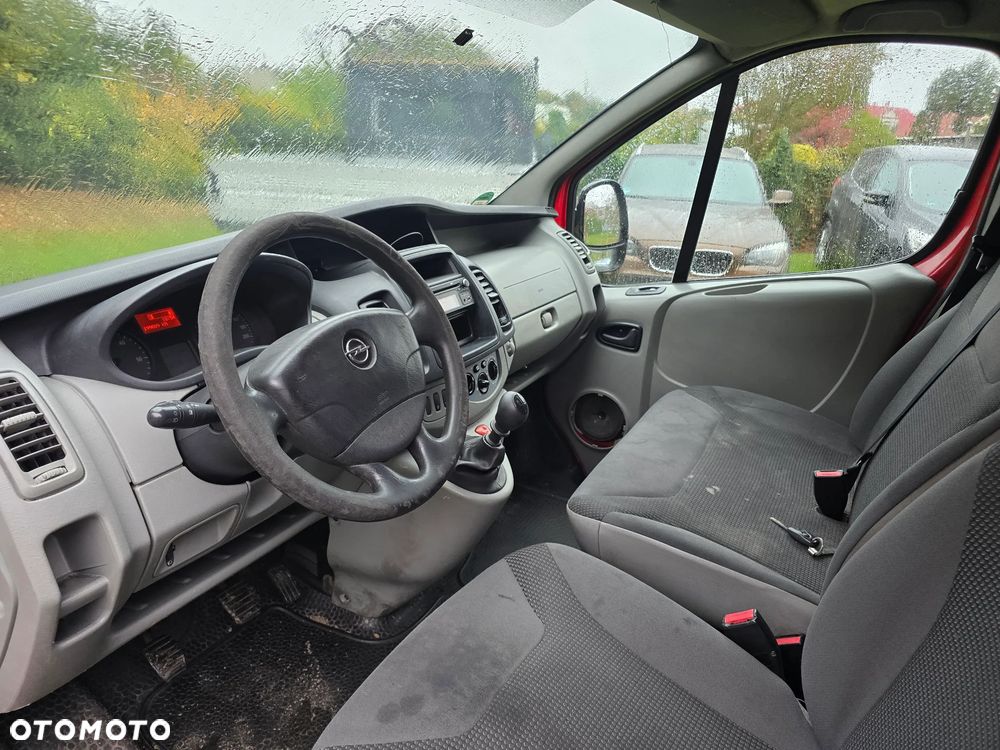 Opel Vivaro - 13