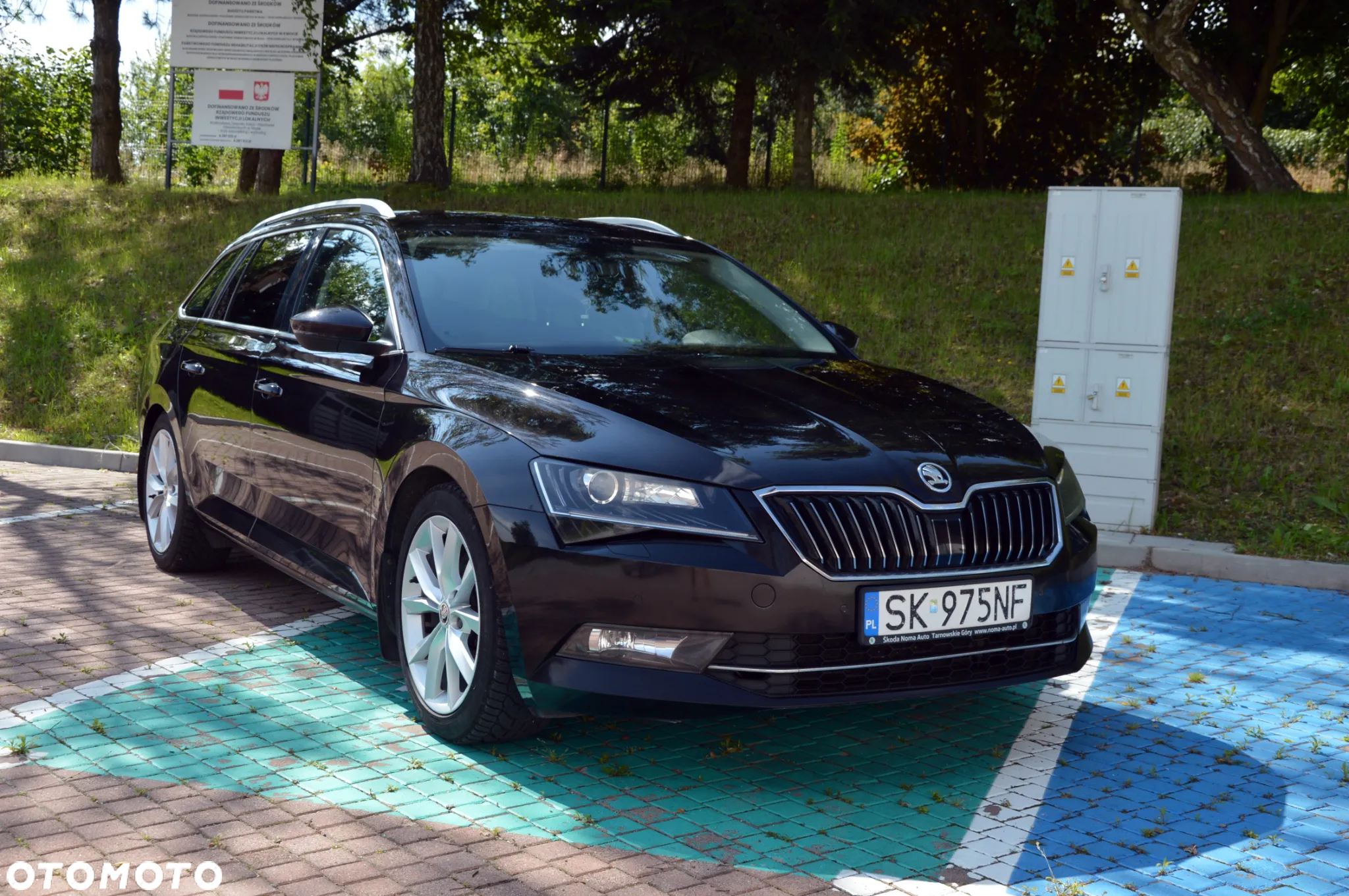 Skoda Superb 2.0 TDI Ambition DSG - 29
