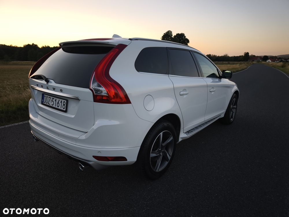 Volvo XC 60 D4 Geartronic Summum - 11