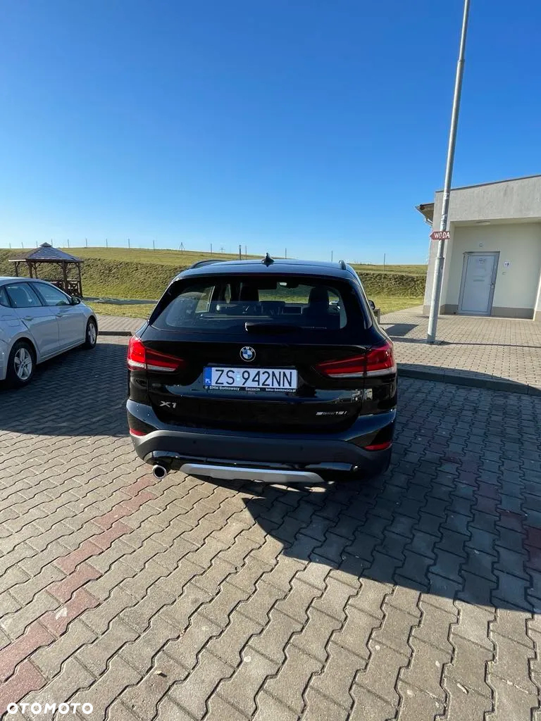 BMW X1 sDrive18i xLine - 5