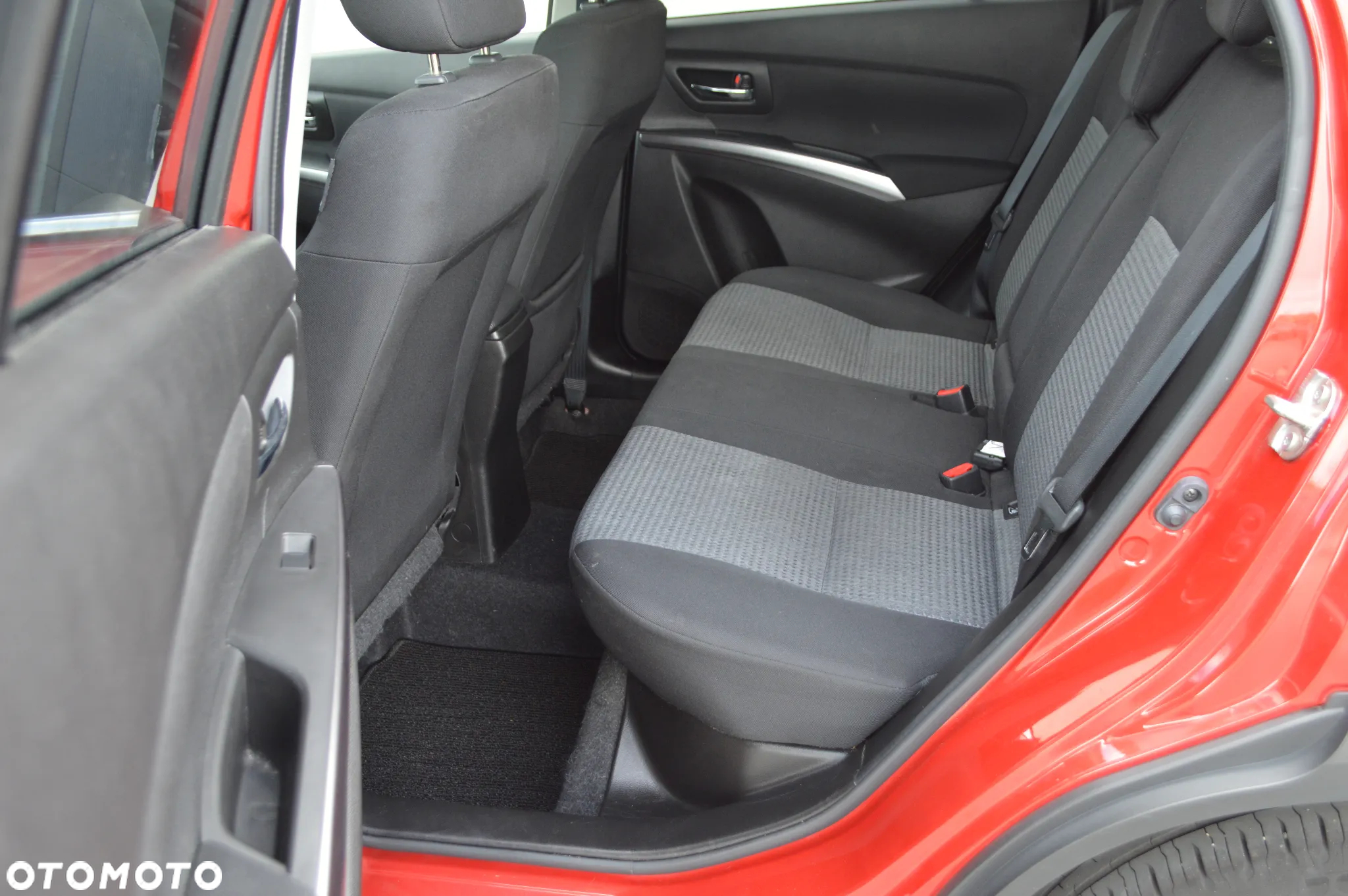 Suzuki SX4 S-Cross 1.4 SHVS Comfort - 11