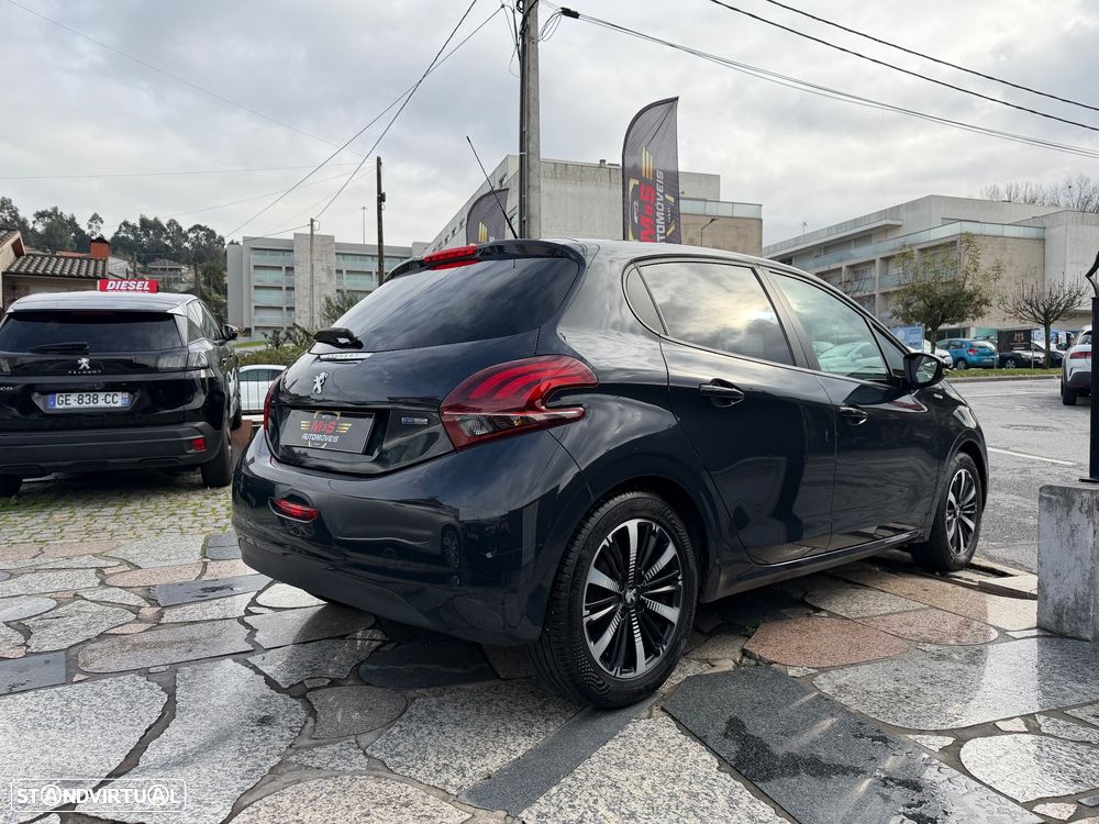 Peugeot 208 PureTech 82 Start & Stop Style - 3