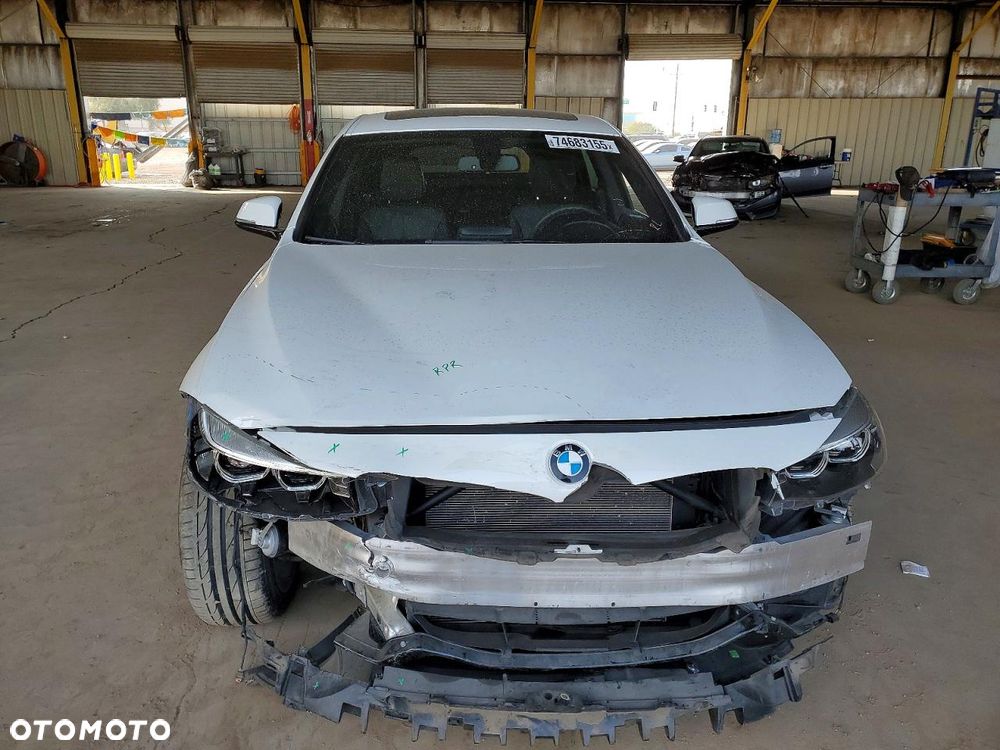 BMW 3GT 330i GPF xDrive Sport Line - 5