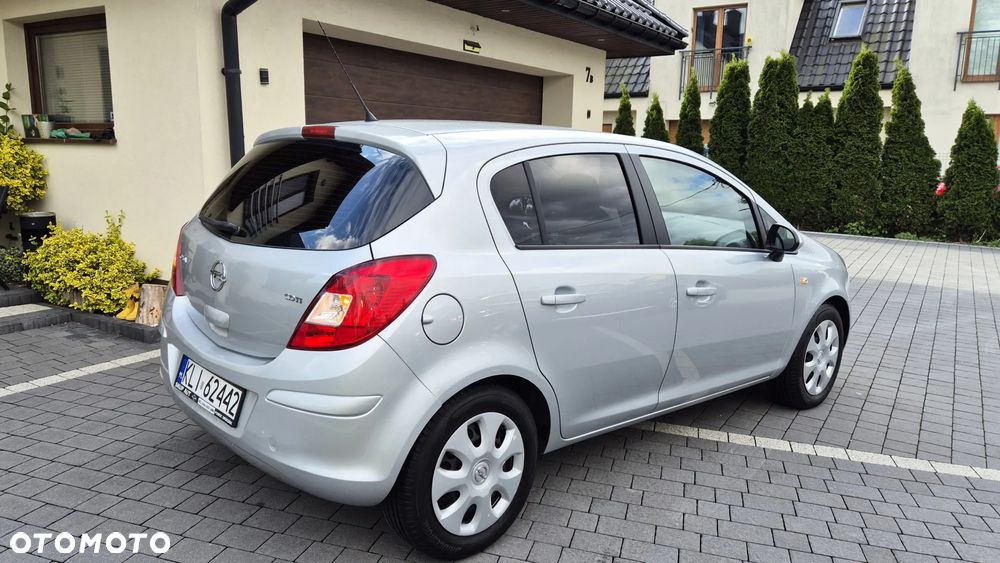 Opel Corsa 1.3 CDTI Cosmo S&S - 4