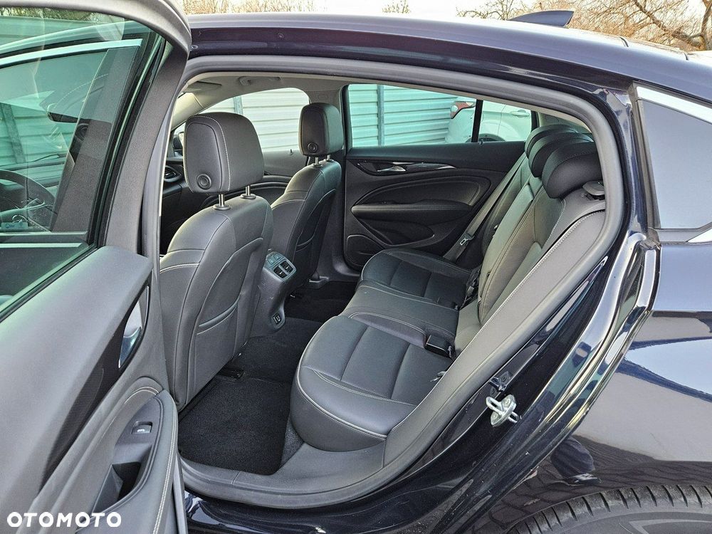 Opel Insignia 1.6 CDTI Exclusive S&S Eco - 26