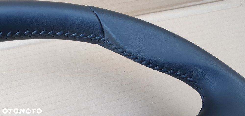 KIEROWNICA OCTAVIA IV 5E3 PODGRZEWANA PRZYCISKI 5E3959542D - 5