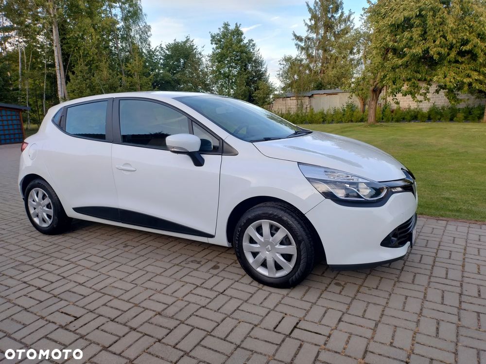 Renault Clio 1.2 16V 75 Life - 3
