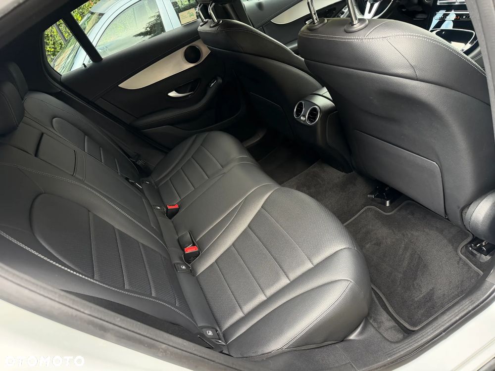 Mercedes-Benz GLC Coupe 200 4-Matic - 34