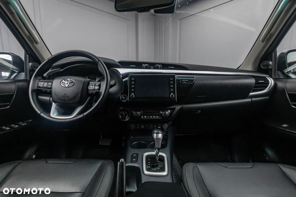 Toyota Hilux 2.8 D-4D Double Cab SR5+ 4x4 - 14