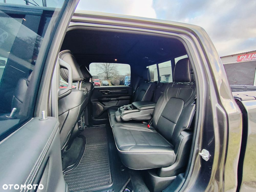 RAM 1500 Crew Cab Limited - 12