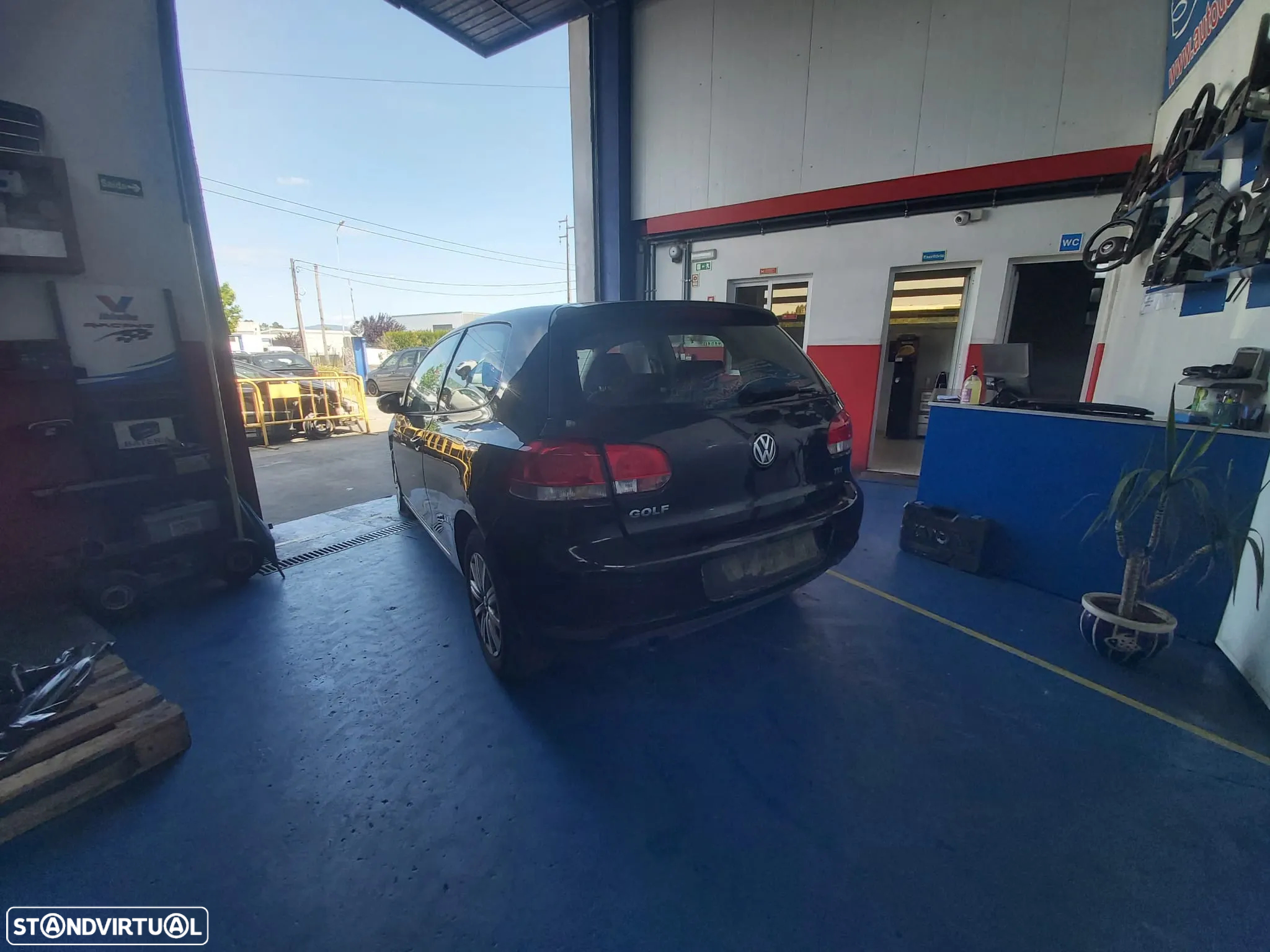 Volkswagen Golf VI 1.6 TDI de 2008 ás peças. - 4