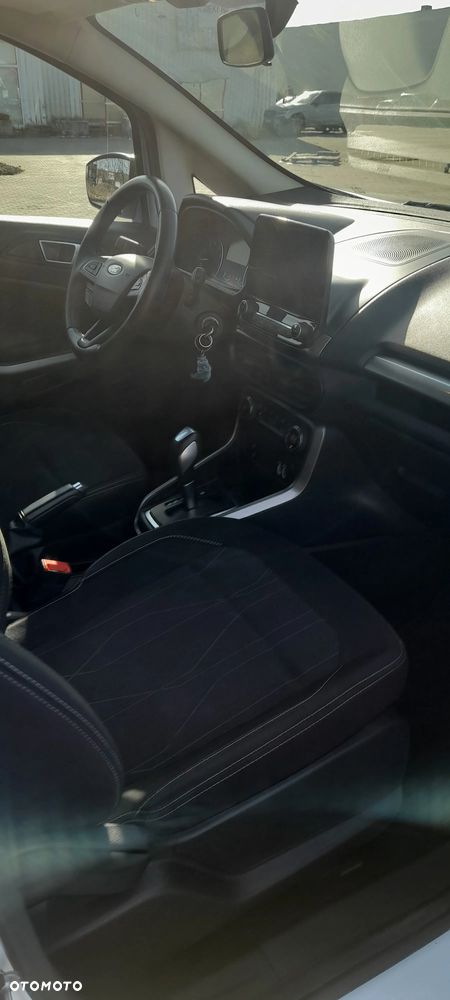 Ford EcoSport - 12