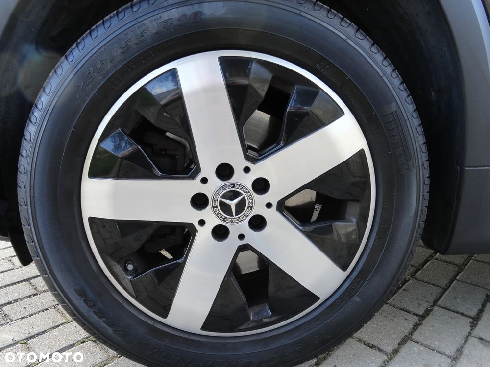 Mercedes-Benz GLB 200 d 8G-DCT Progressive Advanced - 25
