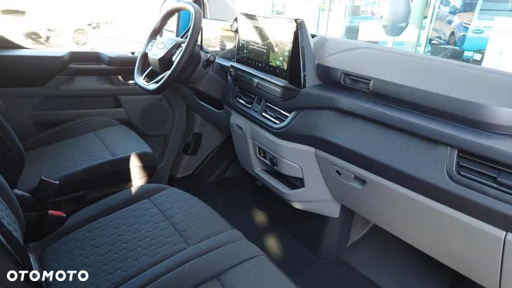 Ford Transit E-Custom - 21
