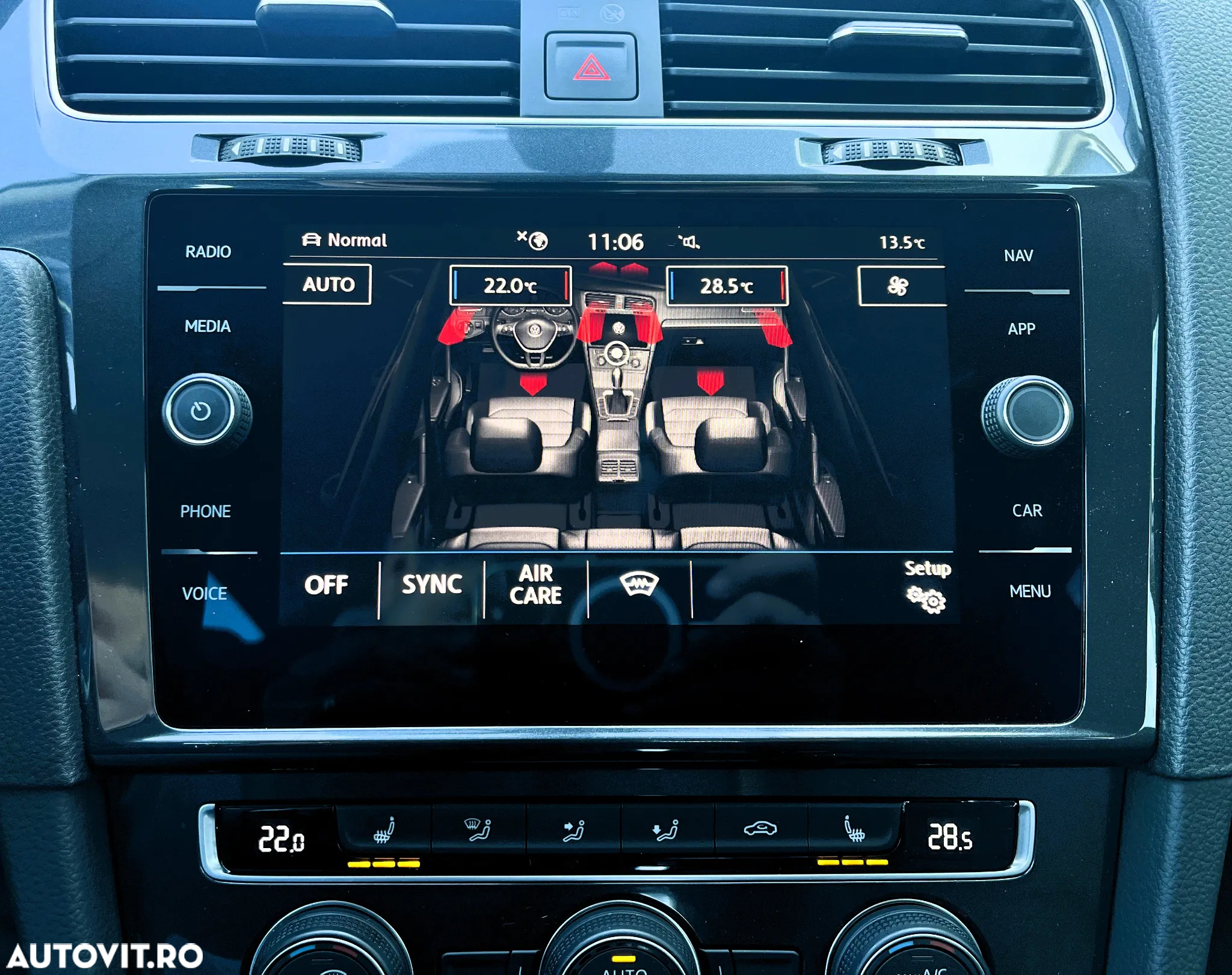 Volkswagen e-Golf - 14