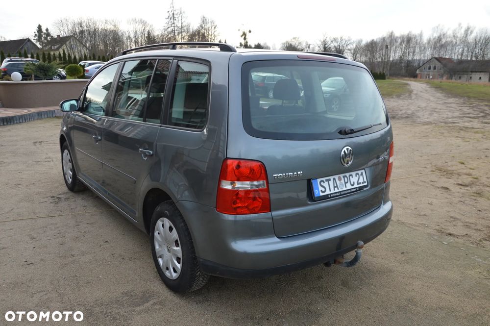Volkswagen Touran 2.0 TDI Trendline - 9