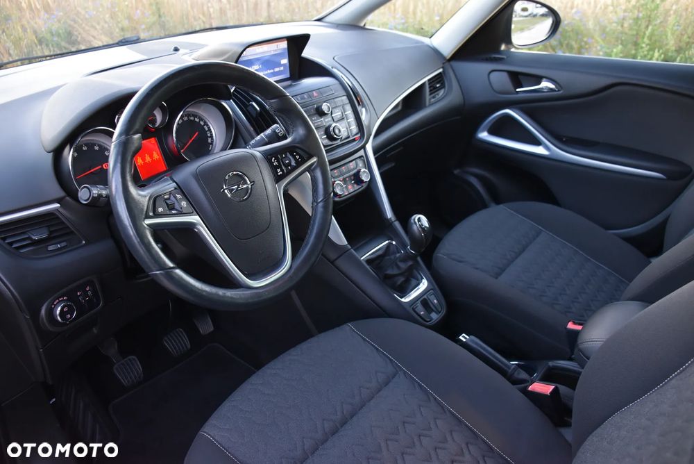 Opel Zafira Tourer 1.4 Turbo Innovation - 15