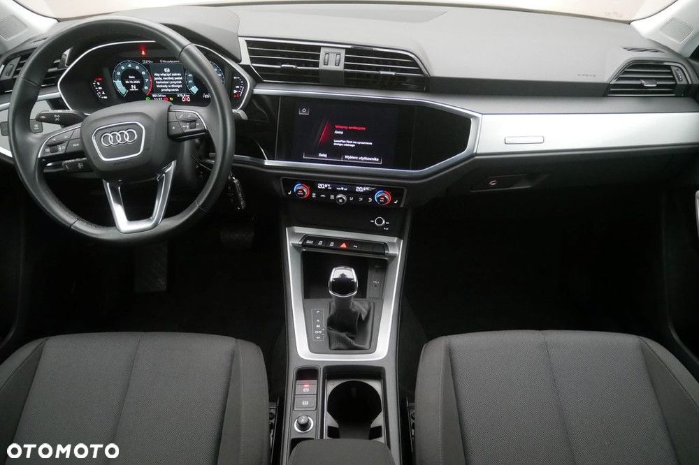 Audi Q3 Sportback - 8