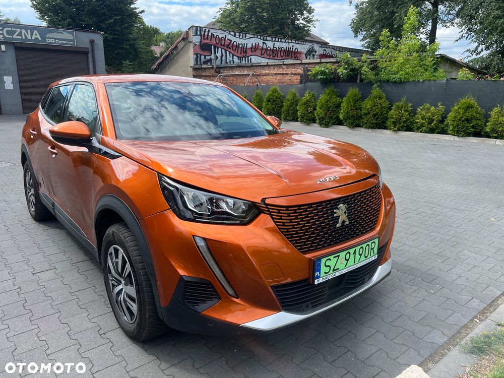 Peugeot 2008 50kWh Allure - 1