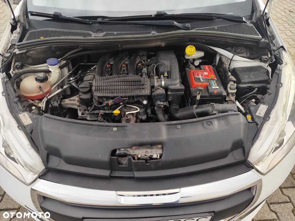 Peugeot 208 1.2 PureTech Style - 15