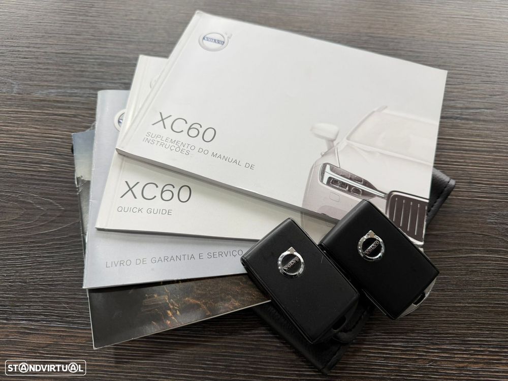 Volvo XC 60 2.0 D4 Momentum Geartronic - 56